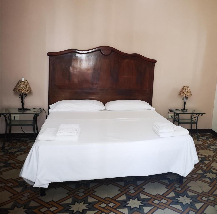 Appartamento Palazzo Antonelli 莫诺波利 外观 照片