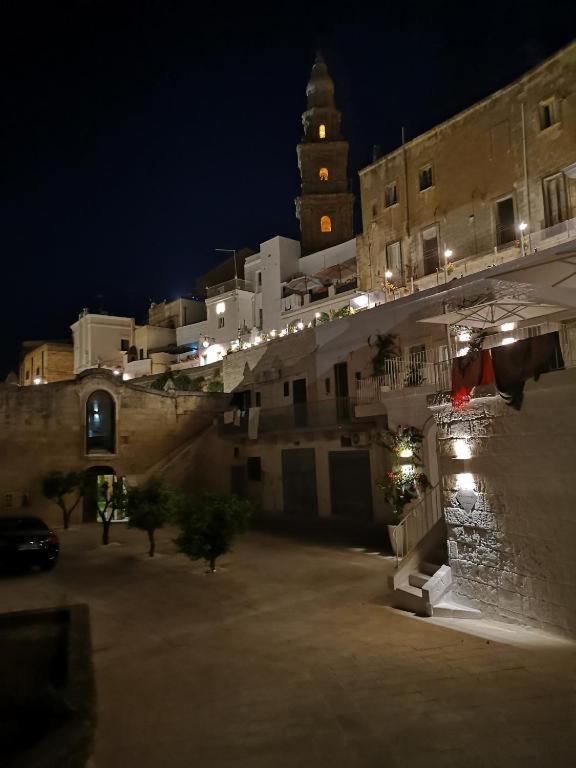 Appartamento Palazzo Antonelli 莫诺波利 外观 照片