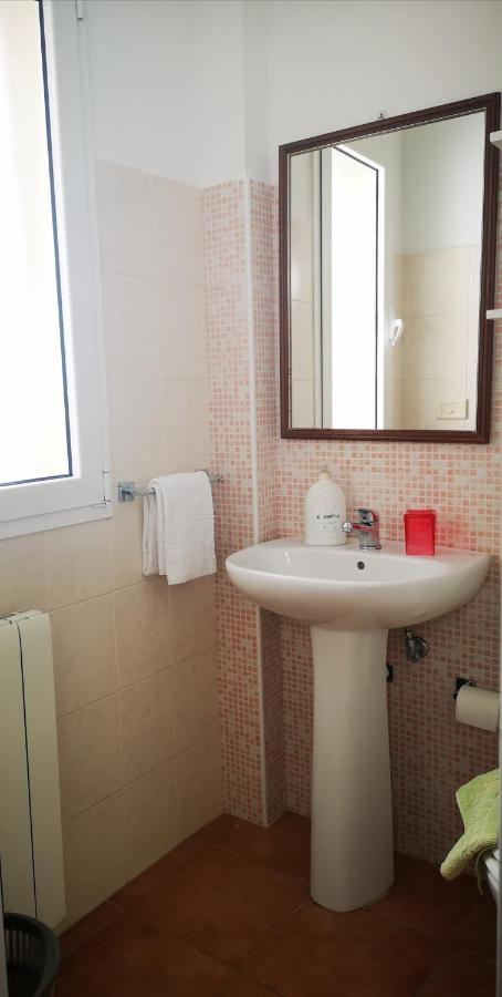 Appartamento Palazzo Antonelli 莫诺波利 外观 照片