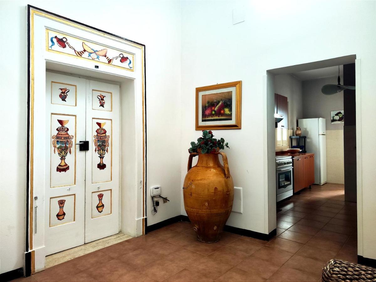 Appartamento Palazzo Antonelli 莫诺波利 外观 照片